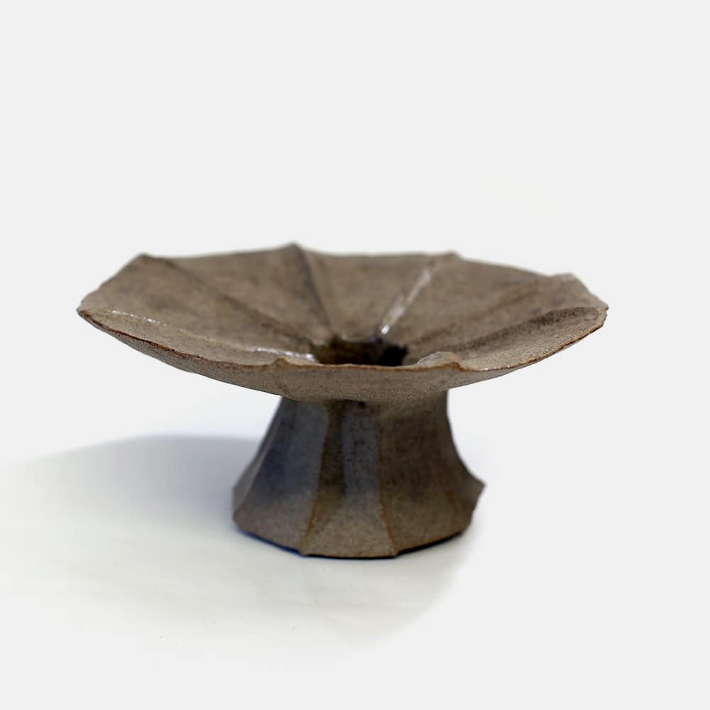 FÄCHER – Vase umkehrbar, Ton gerannt, 13x28x29cm, 2020