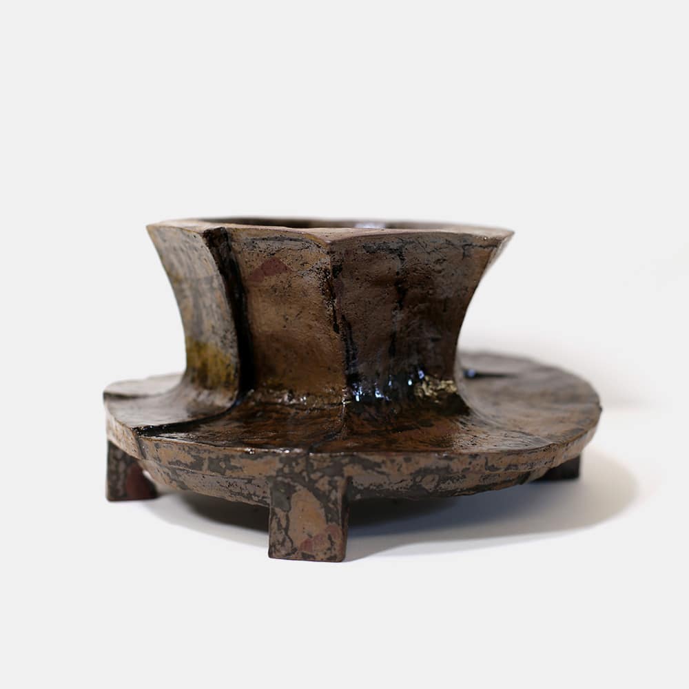 RAD – Gefäss, umkehrbar, Ton gebrannt, glasiert 47x50x11cm, 2020