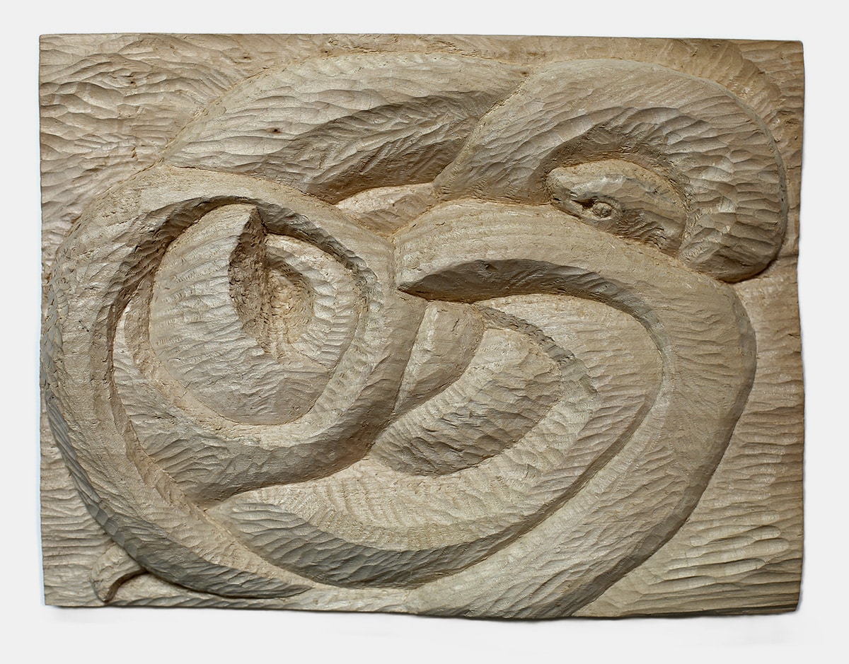 SCHLANGE 1 – Lindenholz, 26x34x4cm, 2023